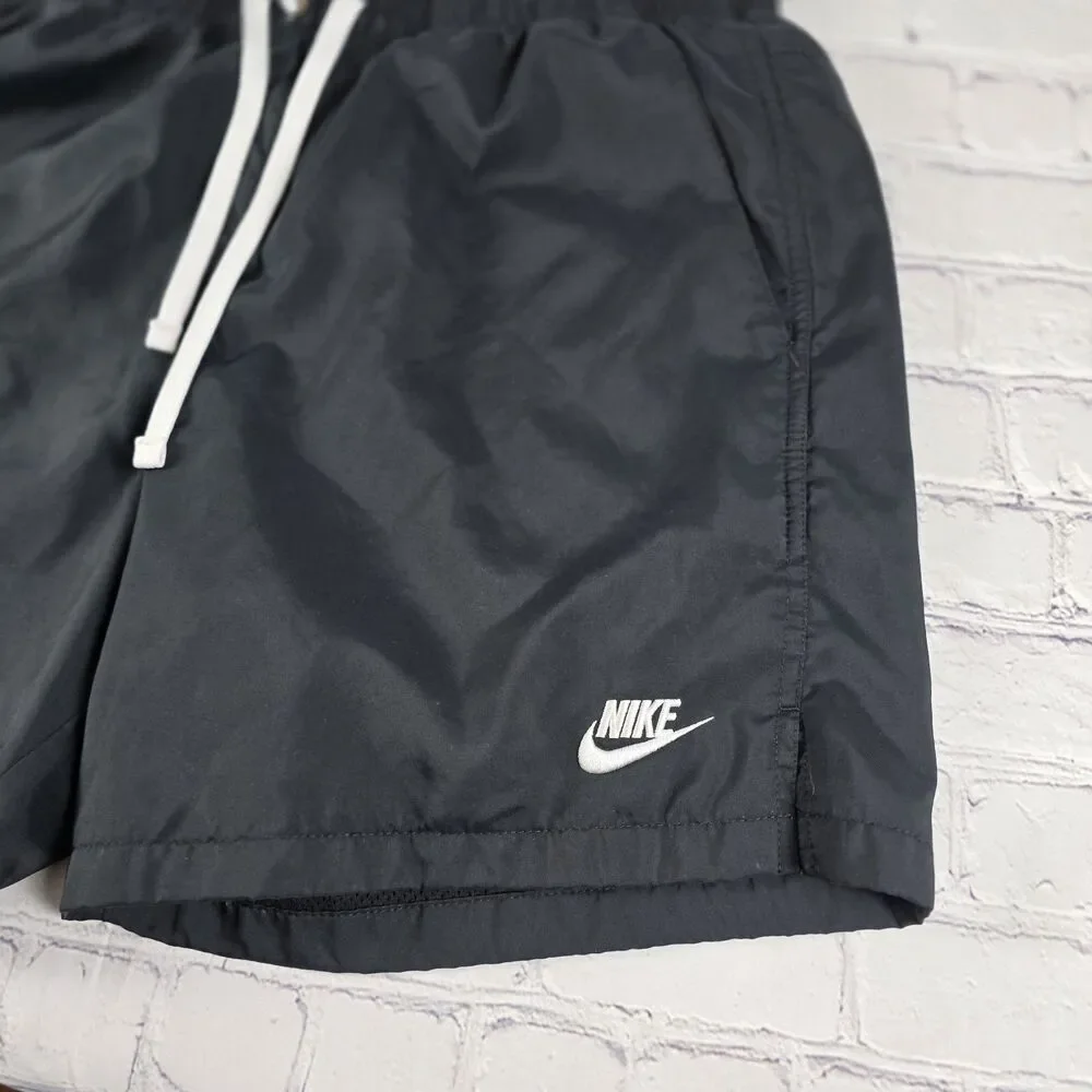 Nike Black Men's Medium Black Mesh Lined Drawstring